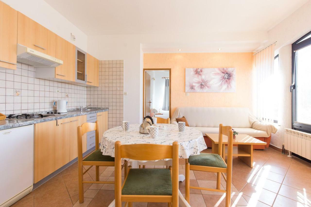 Villa Paradiso Пунат Екстериор снимка